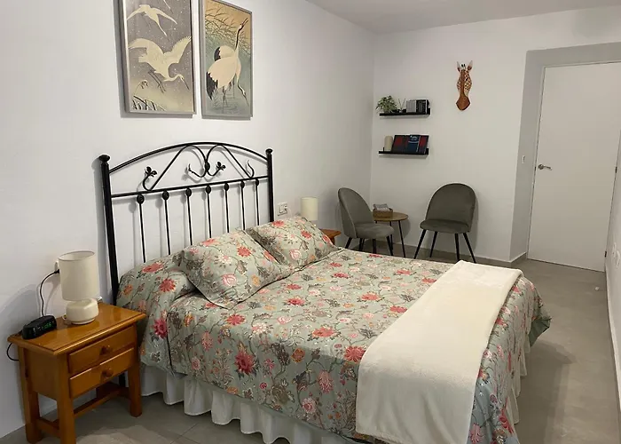 La Casa Rosales